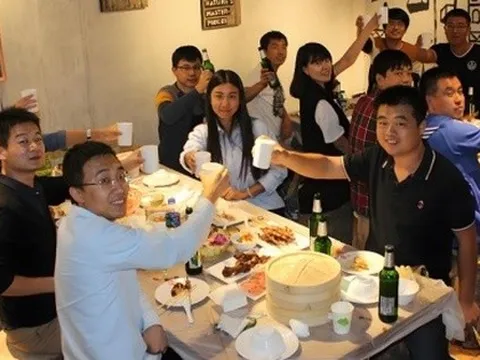 Đi họp lớp về, tôi thấm thía 5 sự thật chưa ai nói