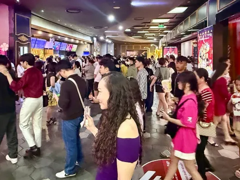 Người Việt mạnh tay cho một hoạt động ngày đầu năm, số tiền khủng hơn 51 tỷ đồng