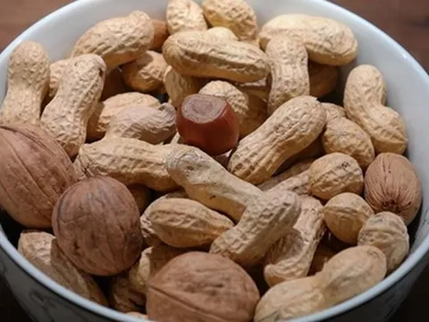 Thứ hạt rẻ tiền được gọi là “quả trường thọ”: Nghiên cứu trên hơn 200.000 người cho thấy giúp giảm 21% nguy cơ tử vong