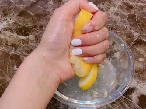 Tôi từng để chanh mốc trong tủ lạnh, cho đến khi phát hiện 15 công dụng này khiến cả căn nhà thơm sạch bất ngờ