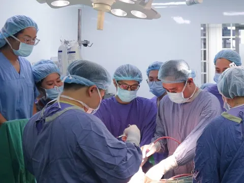 Chàng trai 21 tuổi hiến tạng hồi sinh 4 người