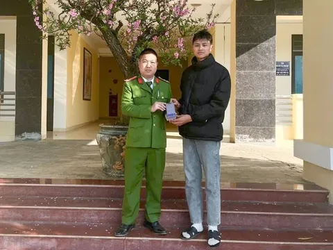 Thanh niên SN 2005 chuyển tiền vào STK 0978122xxx mang tên Lục Doanh Trung: Công an nhận tin báo, truy tìm người nhận tiền