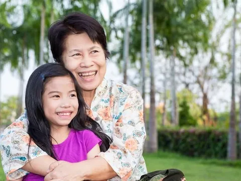 Cha mẹ bước vào tuổi "xế chiều", có 5 câu tuyệt đối đừng nói trước mặt con cái - ai nói rồi cũng dễ hối hận!