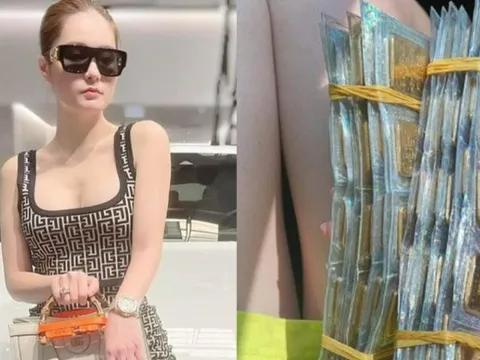 Nữ ca sĩ Vbiz chơi lớn mua 100 cây vàng ngày vía Thần Tài, nay biến mất đầy bí ẩn