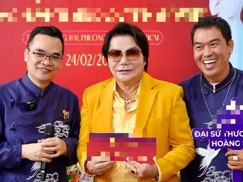 Đầu năm mới, hàng loạt nghệ sĩ tới chúc mừng Hoàng Mập