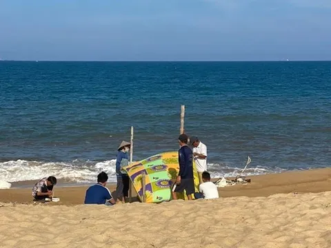 Gia Lai: Bé trai 13 tuổi tử vong khi tắm biển cùng nhóm bạn