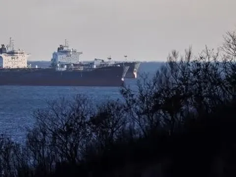 Không phải Nga, một quốc gia đang gặp khó với LNG: Vận chuyển 25.000 km mới tới tay khách hàng, châu Á ngày càng giảm nhu cầu