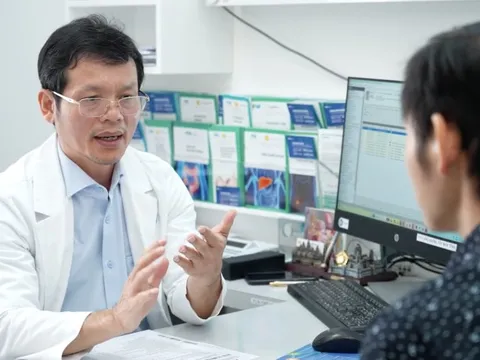 Bác sĩ Việt Nam điều trị thành công căn bệnh cực hiếm cho bệnh nhân Campuchia