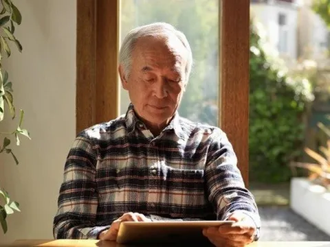 Lương hưu cao hay thấp không quan trọng: Người sau 60 tuổi nhớ tránh 5 sai lầm này nếu không muốn tiền bạc và cuộc sống đảo lộn