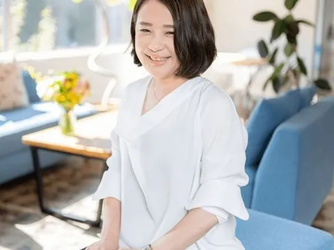 Sự thật phũ phàng: 5 thói quen âm thầm khiến người lao động trung niên mãi kẹt trong vòng xoáy thiếu tiền