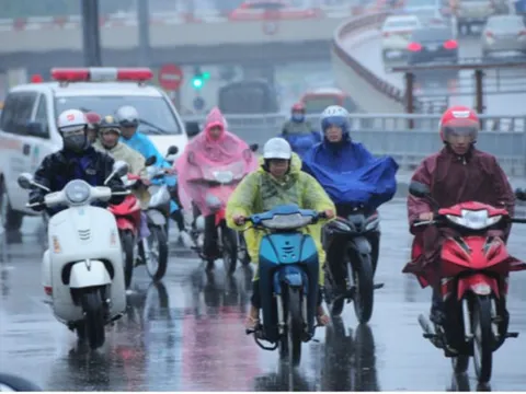 Dự báo thời tiết 5/3: Khối không khí lạnh dồn dập tràn xuống miền Trung, nhiệt độ giảm sâu, trời mưa rét