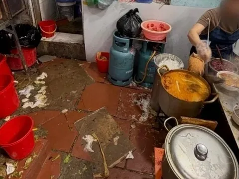 Đóng cửa quán bún riêu Hà Nội bị du khách chê trên MXH Trung Quốc