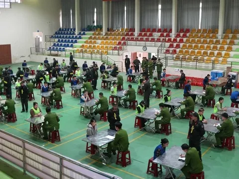 Bắt 63 đối tượng, thu giữ hàng loạt tài liệu, vật chứng trong đường dây lừa đảo quy mô đặc biệt lớn