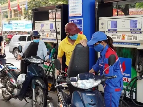 Hà Nội sẽ hỗ trợ doanh nghiệp công ích bị ảnh hưởng bởi giá xăng, dầu tăng