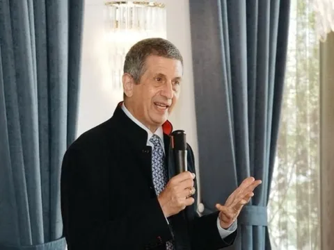 Hiệu trưởng Trường Kinh doanh NUS chỉ ra yếu tố then chốt khi Việt Nam hiện thực hoá tầm nhìn đến năm 2045