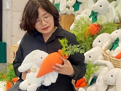 Sau tuổi 50, tôi chọn sống “keo kiệt”: 5 thay đổi giúp tôi an tâm hơn bất cứ khoản đầu tư nào