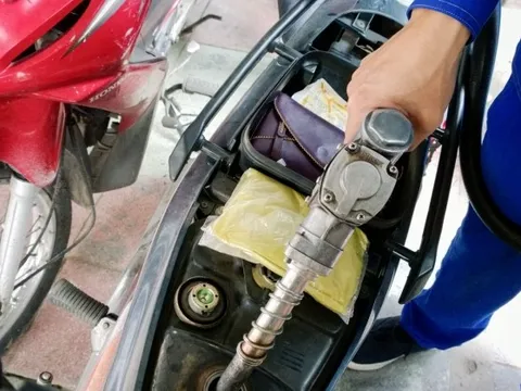 Cảnh báo đặc biệt tới những ai vừa đổ xăng xe máy xong