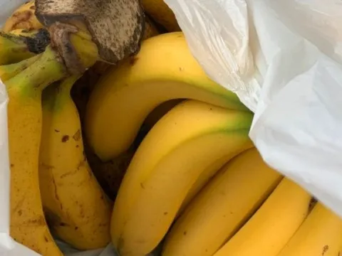 5 loại trái cây ăn khi đói "phá dạ dày" không kém gì uống rượu, nhiều người tưởng càng ăn càng... khoẻ