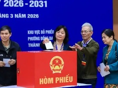 Phường có hơn 6 vạn cử tri vận hành thử quy trình bỏ phiếu bầu cử