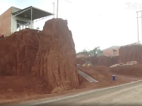 Nhà dân cheo leo bên mép vực: Sáng mai 17-3, Đồng Nai công khai một số hạn chế