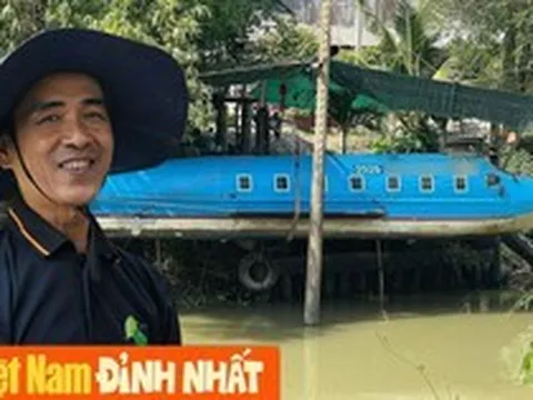 Phát hiện Lê Tuấn Khang thứ 2 tại An Giang, mang hẳn "máy bay Boeing" xuống sông lướt phăng phăng