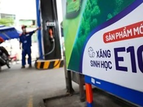 Thủ tướng yêu cầu chuyển đổi sang nhiên liệu sinh học E10 trong tháng 4