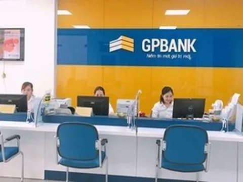 Chính phủ quyết định về chi phí tiền lương của Ngân hàng CB, GPBank và OceanBank