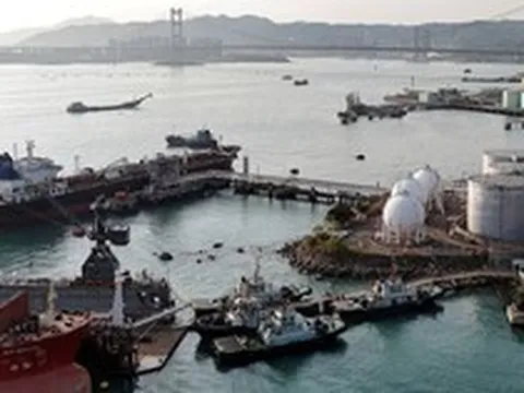 Dầu của quốc gia này đang hot: Ấn Độ và hàng loạt 'đại gia' châu Á tìm cách tranh mua