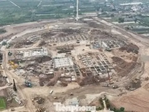 Sân vận động 60.000 chỗ ngồi, đủ tiêu chuẩn tổ chức World Cup dần thành hình