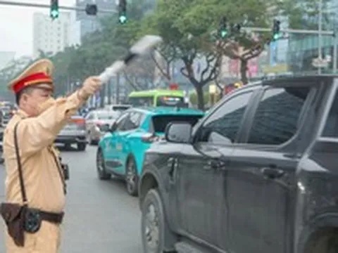 Xe bán tải có bị cấm vào nội đô TP.HCM?: Sở Xây dựng trả lời