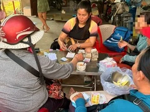 Sáng 24-3, lộ diện thêm nhiều người trong một xóm trúng thưởng xổ số miền Nam