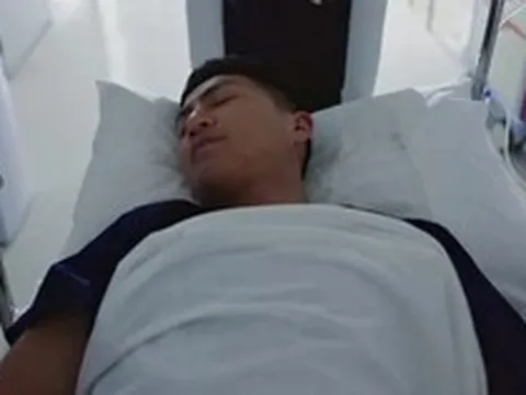 Chơi cầu lông 10 phút, người đàn ông 38 tuổi nhập viện cấp cứu, bác sĩ cảnh báo: “Nhiều người đang quá chủ quan”