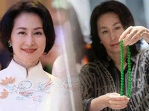 Phú bà chơi ngọc: Bóc giá chuỗi vòng cẩm thạch trăm tỷ bị ái nữ trùm sòng bạc Macau "cầm chơi" bằng tay trần khiến nhân viên toát mồ hôi