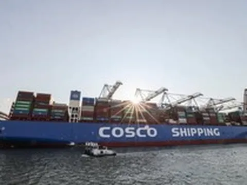 Quốc gia trong danh sách 'thân thiện' của Iran đón tin không vui: 2 tàu chở hàng phải quay đầu tại eo biển Hormuz