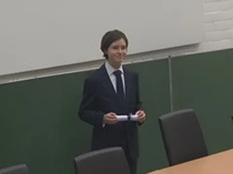 Thần đồng 15 tuổi IQ 145 chính thức tốt nghiệp tiến sĩ Vật lý, đang nghiên cứu cách để con người trở nên "bất tử"