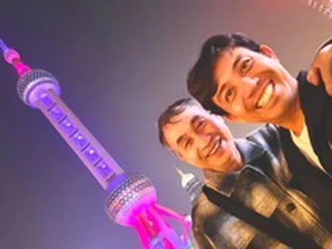 Mối quan hệ của cụ ông Sài Gòn U80 sở hữu đế chế ngành nhựa  và con trai