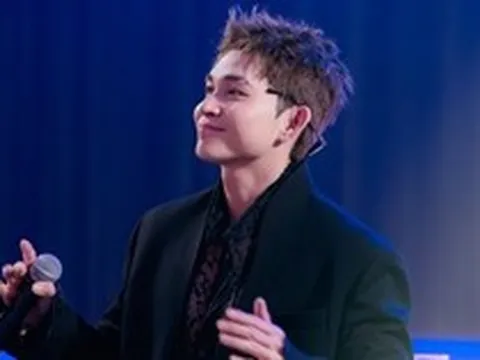 Nam ca sĩ Vbiz kêu gọi cả 949 triệu đồng trong 1 show, cứu sống 26 trái tim bệnh nhi