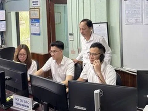 Điểm đáng chú ý trong điều hành bay lúc miền Bắc mưa dông dữ dội