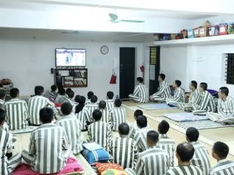 Đề xuất hoạt động căng-tin phi lợi nhuận, ứng dụng AI vào đời sống sinh hoạt trong buồng giam
