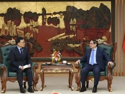 Thủ tướng đề nghị Hàn Quốc chia sẻ kinh nghiệm quản trị năng lượng