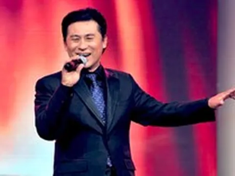 Giọng ca nhạc đỏ từng trốn viện đi hát sau ca mổ, U70 sở hữu nhà vườn 3.000m2