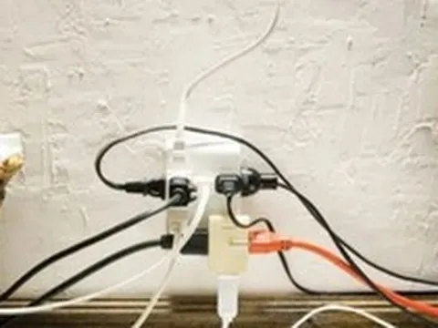 4 thiết bị không bật vẫn hao điện, có cái nằm ngay phòng ngủ