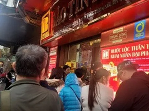 Bảo Tín Minh Châu nói gì sau khi ông Vũ Minh Châu và con trai bị khởi tố?