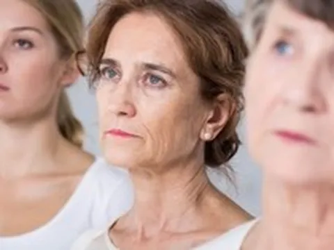 Cảnh báo: 2 mốc tuổi khiến phụ nữ lão hoá nhanh như “tụt dốc”, đừng bỏ qua 6 cách phòng ngừa này