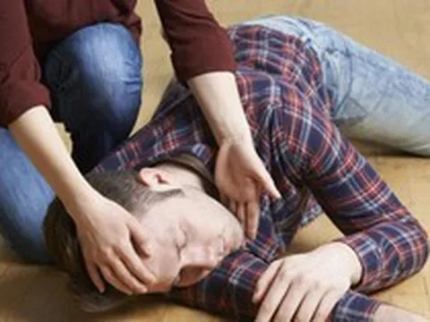 Đột quỵ ở người trẻ đang gia tăng báo động: Làm được 7 điều này, giảm đáng kể nguy cơ