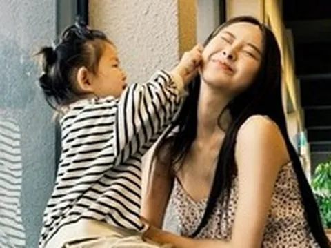 Trẻ có những dấu hiệu này không? Nếu “trúng” hơn một nửa thì bạn đang nuôi con rất đúng cách