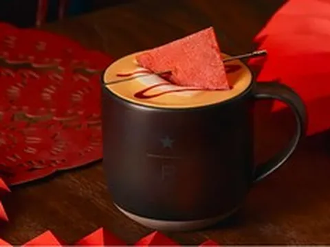 Ly cà phê vị thịt lợn khiến mạng xã hội "dậy sóng"