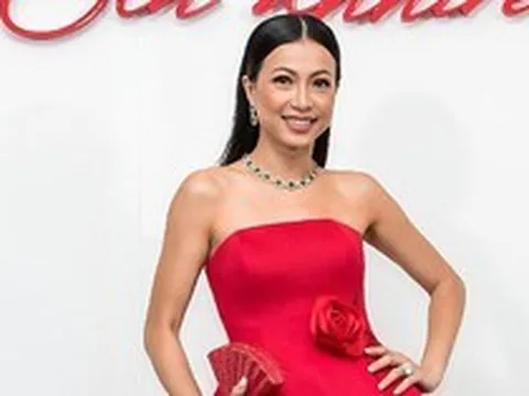 "Hoa hậu giàu bậc nhất Việt Nam" sau khi rời showbiz, bán hết tài sản, cuộc sống viên mãn tuổi ngoài 50