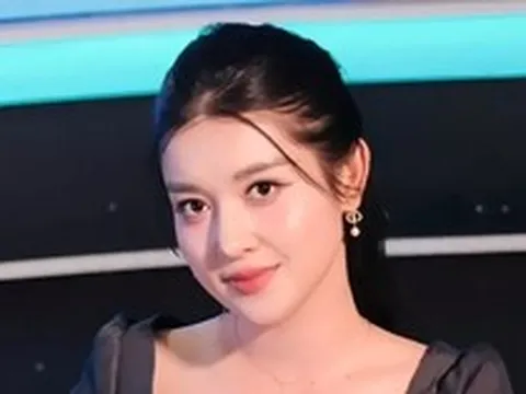 'Mỏ vàng' hàng hiệu cũ