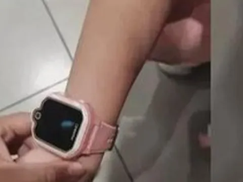 Con bị vu oan ăn trộm đồng hồ ở siêu thị, bà mẹ có cách ứng xử mát lòng mát dạ: Đừng hiền với người không đáng!